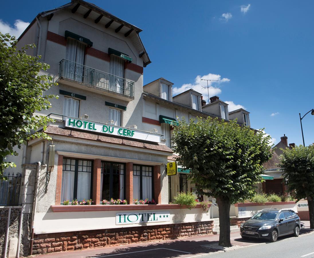 Logis Hotel Le Cerf Бриар Екстериор снимка